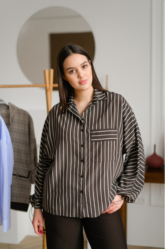 Рубашка в полоску с резинками на рукавах